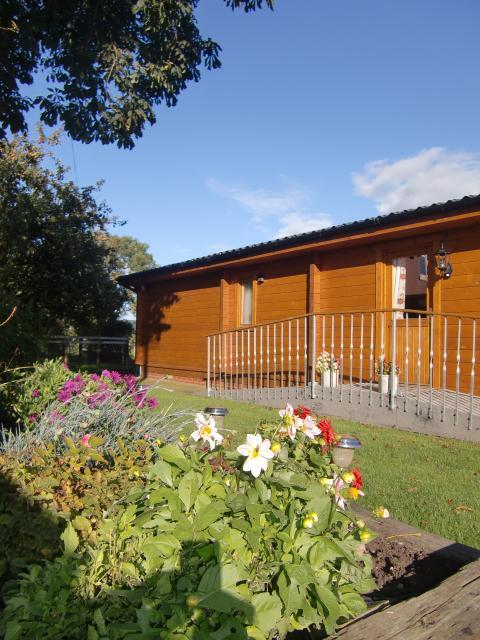 Chestnut Lodge Pilling Exterior photo
